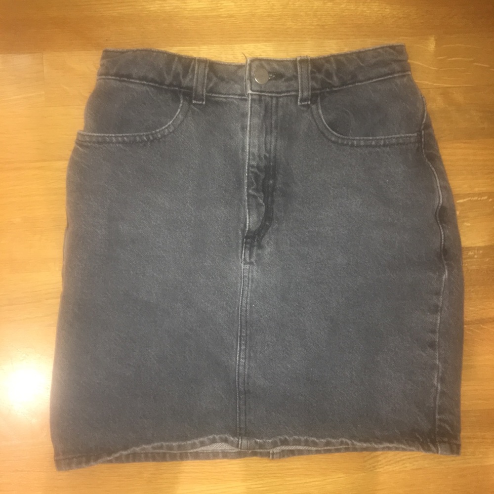 American Apparel Denim Skirt— black